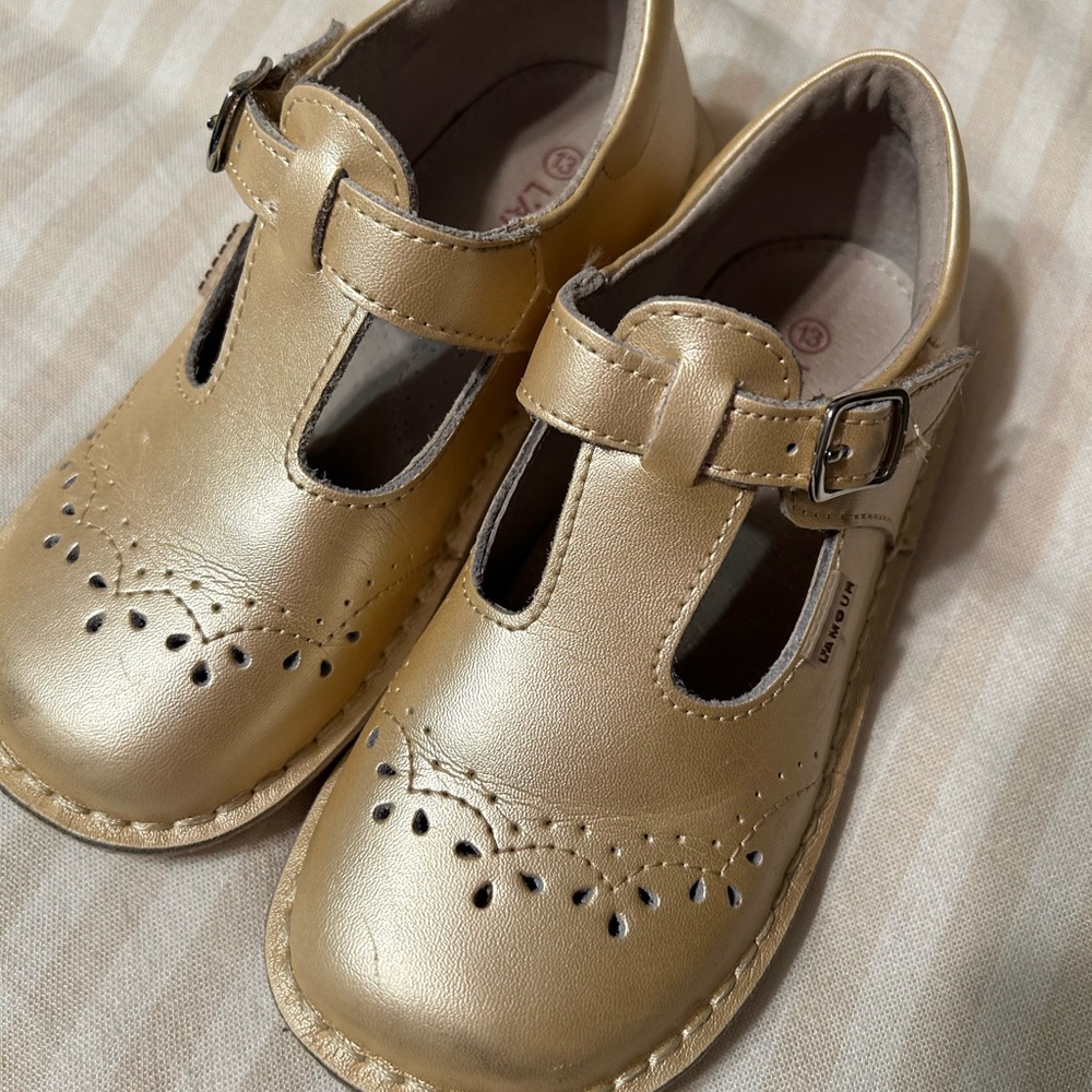 L’Amour Mary Janes